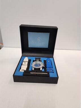 Charles Raymond Men's Watch with Interchangeable Straps and Tool Set